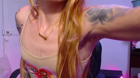 Snapshot of gabbyhills_ chatting on February 26, 2025, 10:47 am  Gabby  online show from February 26, 2025, 10:47 am