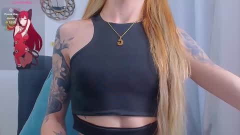 Snapshot of gabbyhills_ chatting on September 20, 2025, 12:22 am  Gabby  online show from September 20, 2025, 12:22 am