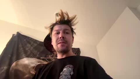 yeeah online show from December 16, 2024, 6:32 am