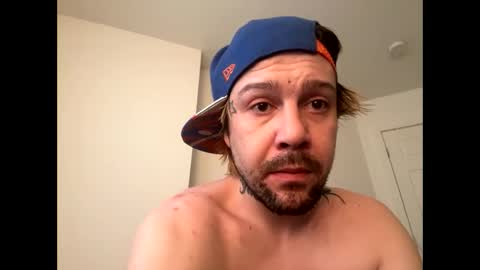 yeeah online show from February 8, 2025, 2:38 pm