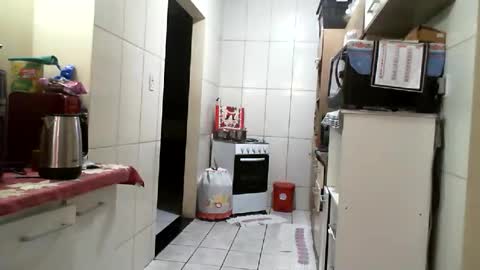 gaby  layla online show from June 8, 2026, 12:47 am