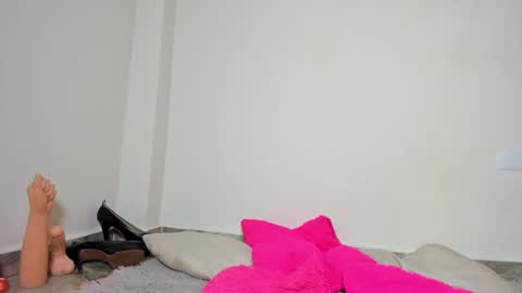  Gabriela altamirano   online show from December 30, 2024, 10:12 pm