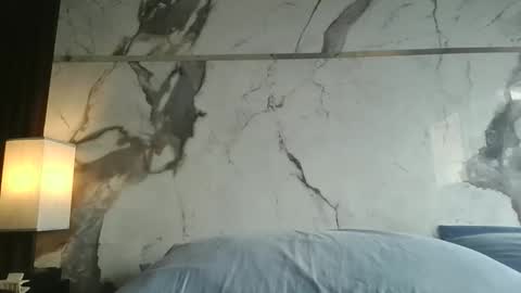 Gabriela Miller online show from December 17, 2025, 3:51 pm