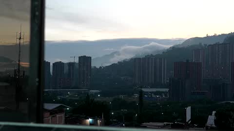 Gabriela salgado online show from November 18, 2025, 10:41 am