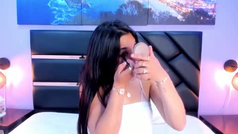 gabrielabotero online show from February 11, 2026, 7:52 pm