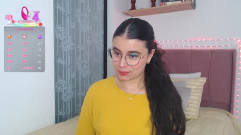 GabrielaRossa online show from September 13, 2025, 1:55 pm
