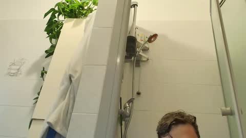 gabriele_manzoni online show from April 22, 2026, 5:58 pm