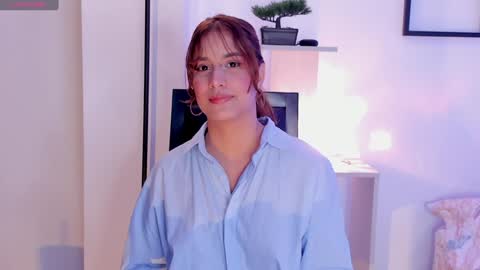 Snapshot of gabriella__tom chatting on January 13, 2025, 11:49 pm Gabriella online show from January 13, 2025, 11:49 pm