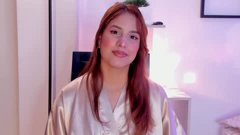 Snapshot of gabriella__tom chatting on January 16, 2025, 10:55 pm Gabriella online show from January 16, 2025, 10:55 pm