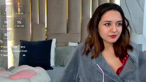 Gabriella online show from December 3, 2024, 8:38 am