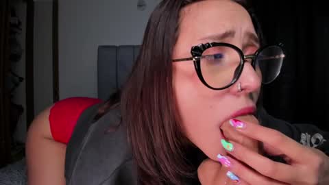 Gaby online show from March 7, 2025, 3:40 am