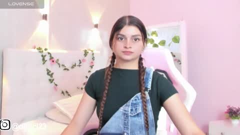 Gabriella online show from March 5, 2025, 10:21 pm