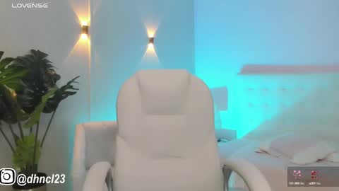 Gabriella online show from September 15, 2025, 6:08 pm