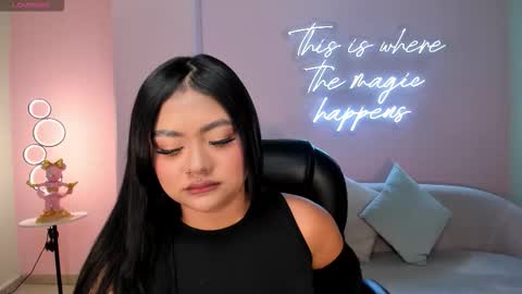 Gabriella Lee online show from October 9, 2025, 2:53 am