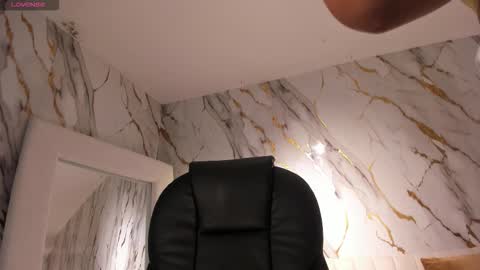 Gabriella Lee online show from October 21, 2025, 3:07 am