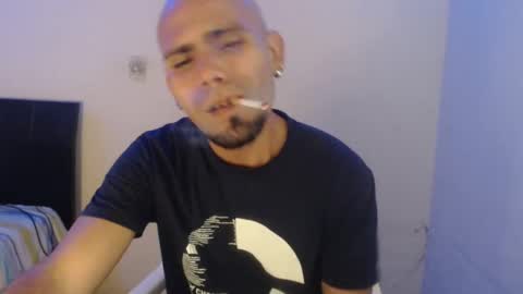 Snapshot of gabrielle_ramirez chatting on December 6, 2024, 9:35 pm Gabriel online show from December 6, 2024, 9:35 pm