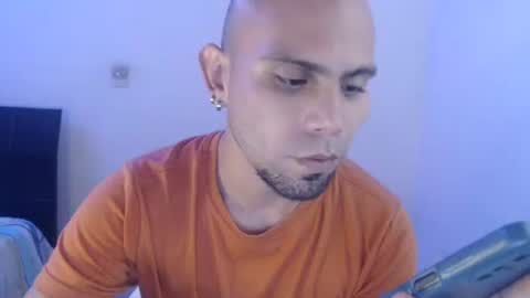 Snapshot of gabrielle_ramirez chatting on January 3, 2025, 9:57 pm Gabriel online show from January 3, 2025, 9:57 pm