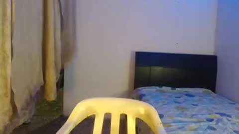 Snapshot of gabrielle_ramirez chatting on February 15, 2025, 1:31 am Gabriel online show from February 15, 2025, 1:31 am