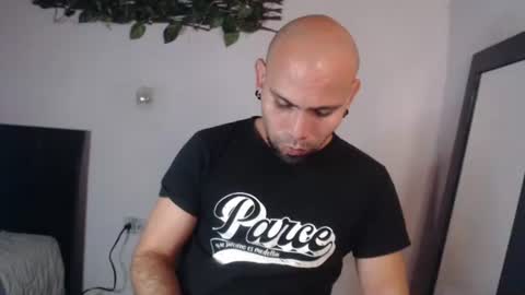 Snapshot of gabrielle_ramirez chatting on December 16, 2025, 12:04 am Gabriel online show from December 16, 2025, 12:04 am