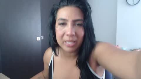 Snapshot of gaby_bluexx chatting on May 19, 2026, 6:47 pm Gaby Blue online show from May 19, 2026, 6:47 pm