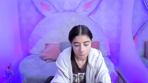 Gaby online show from March 30, 2026, 7:37 pm