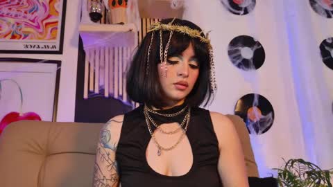 Gaby  online show from October 30, 2025, 3:57 pm