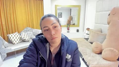 gabriela online show from November 14, 2025, 1:32 pm