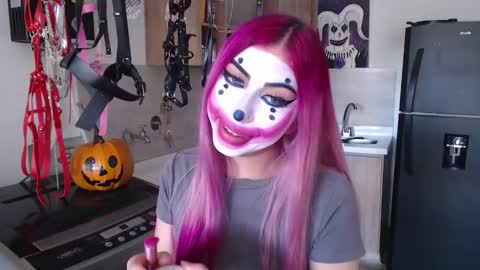 gabygumms online show from October 9, 2025, 5:55 pm