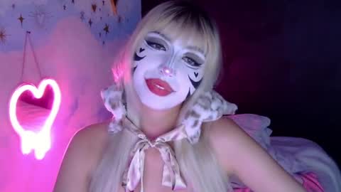 gabygumms online show from May 25, 2026, 5:35 am
