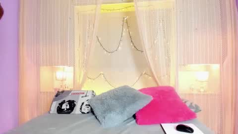 gabymason online show from December 22, 2025, 3:14 am