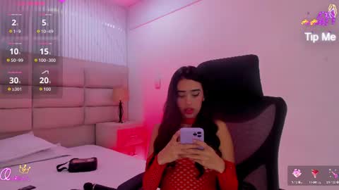 GabyOw online show from June 10, 2026, 3:44 pm