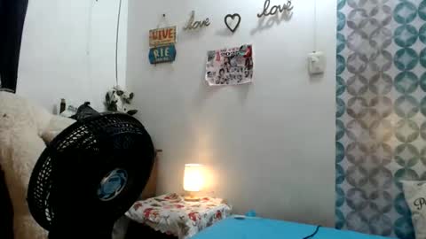 gabysot online show from November 30, 2025, 9:41 pm