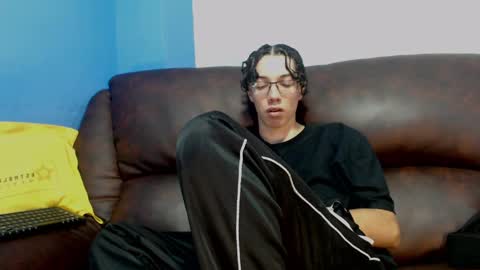 gadiel_sex online show from February 7, 2025, 3:41 pm