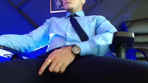 Gael Williams online show from February 21, 2025, 1:55 am