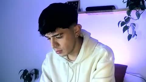 Gael Garca online show from February 25, 2026, 12:42 am