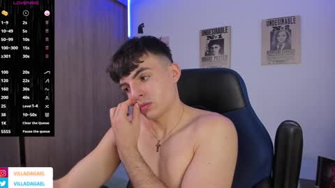 GaelVilla online show from December 27, 2024, 5:59 pm