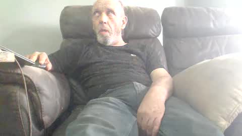 Snapshot of gaggn4it chatting on May 31, 2026, 12:45 pm me online show from May 31, 2026, 12:45 pm