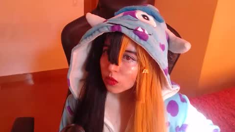 Kate 3 online show from February 27, 2026, 8:53 pm