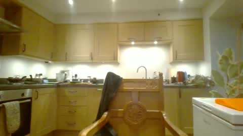 Snapshot of galacx chatting on February 13, 2025, 5:11 pm galacx online show from February 13, 2025, 5:11 pm