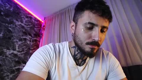 Chris  Dont forget to gift me thumb up Its very important to me and makes me happy AF  online show from January 9, 2026, 6:27 am