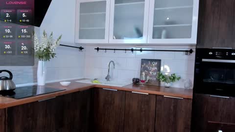 Violla online show from February 4, 2025, 9:17 am