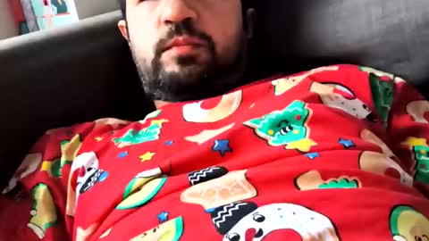 Snapshot of garry2358 chatting on October 18, 2025, 6:48 am Garry online show from October 18, 2025, 6:48 am