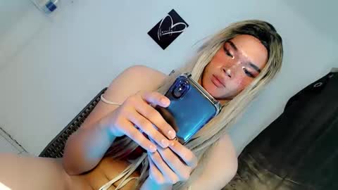 JUST CALL ME OLIVIA online show from February 17, 2026, 12:56 pm