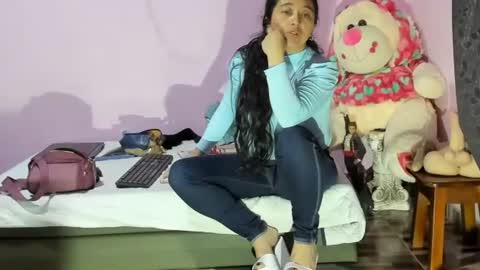 Diana online show from February 28, 2025, 7:26 am