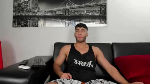 Snapshot of gato_pascal chatting on June 6, 2026, 7:40 pm Gato online show from June 6, 2026, 7:40 pm