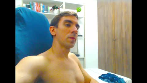 gatosarado23 online show from February 25, 2025, 4:46 am