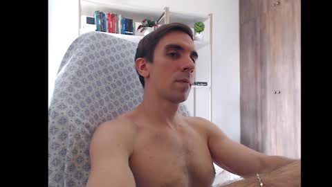 gatosarado23 online show from March 6, 2025, 4:38 pm