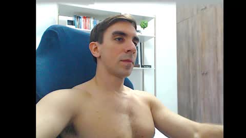 gatosarado23 online show from October 14, 2025, 8:09 pm