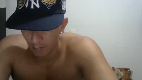 Snapshot of gattitosexy_95 chatting on September 19, 2025, 12:45 am gattitosexy_95 online show from September 19, 2025, 12:45 am