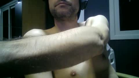 Snapshot of gauchors21 chatting on April 10, 2026, 3:01 am gauchors21 online show from April 10, 2026, 3:01 am